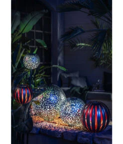 Dehner Solarstab-Kugelleuchte Nairobi, Ca. Ø18/H124 Cm 15 Dehner Solarstab-Kugelleuchte Nairobi, Ca. Ø18/H124 Cm -Gartenmöbel Geschäft 4497756 WE MO 003 SolarstabkugelleuchteNairobi