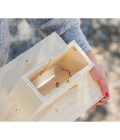 Dehner Natura Futterhaus Karwendel, Natur, Inkl. Ständer, Ca. B84,3/H127,2/T84,3 Cm -Gartenmöbel Geschäft 6622872 6622898 6622906 6622922 WE MO 007 NVHRofanKarwendel